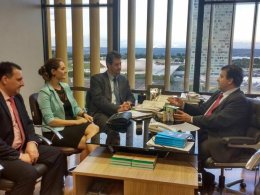 Prefeito Douglas confirma destinação de mais de 2 milhões em verbas parlamentares para o município.