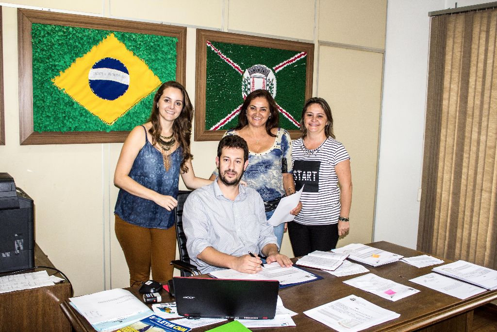 Secretarias da Saúde, Educação e Assistência Social aderem ao Projeto Criança Feliz do Governo Federal.