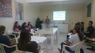 Secretaria Municipal de Saúde promove capacitação de Agentes de Saúde e Endemias.