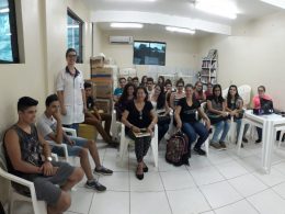 Secretaria Municipal de Saúde promove ciclo de palestras sobre adolescência, sexualidade e doenças sexualmente transmissíveis.