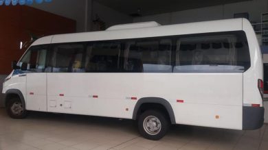 SAÚDE | Prefeitura Municipal adquire um novo MICRO ÔNIBUS para transporte de pacientes.