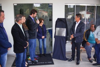 Prefeitura inaugura o ESF Wilmar Schmitt no Bairro Martini.