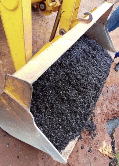 Asfalto | Administração Municipal inicia produção própria de Asfalto.