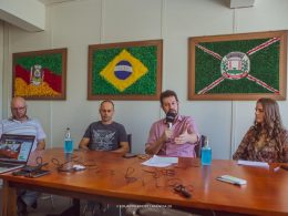 ADMINISTRAÇÃO I Prefeito Douglas Fontana anunciou como será o retorno do comércio