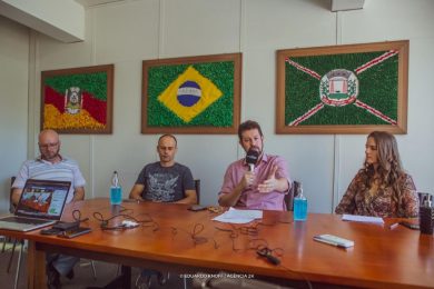 ADMINISTRAÇÃO I Prefeito Douglas Fontana anunciou como será o retorno do comércio