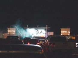 ASSISTÊNCIA I Entregues as cestas básicas doadas no Drive-in de cinema
