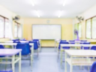 EDUCAÇÃO I Secretária de Educação fala sobre a nova suspensão das aulas presenciais por decisão judicial