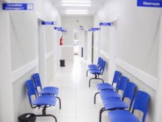 ESF Vilmar Schmitt zera a fila de consultas e exames especializados