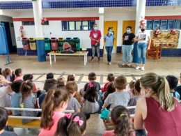 SMS e SMAS levam até as escolas a prevenção contra o Aedes aegypti   