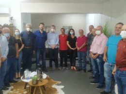 Espumoso recebe visita de parlamentares