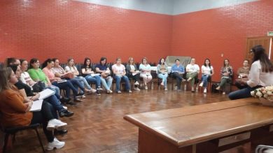 Professores passam por Formação em Educação Financeira