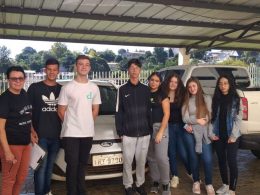 Alunos acompanham o trabalho das ACE