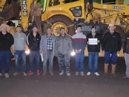 Espumoso envia maquinário e equipes para locais atingidos por enchentes
