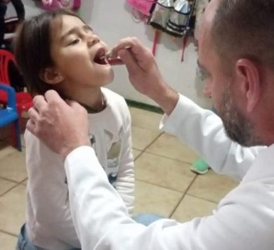 Higiene bucal é tema de projeto nas escolas