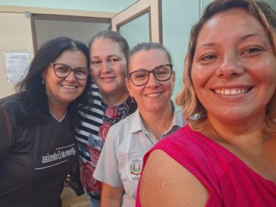 Espumoso presente na capacitação na 6ª CRS sobre monitoramento de ovitrampas