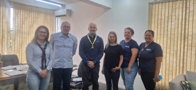 Grupo de Escoteiros Sentinela do Jacuí visita a Administração Municipal de Espumoso
