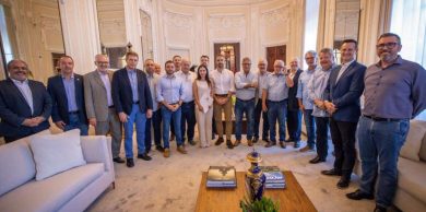 Poderes Legislativo e Executivo de Espumoso apoiam Projeto de Lei do Senador Heinze que institui o programa de securitização